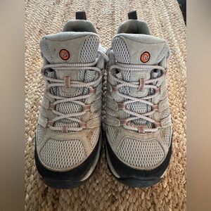 Merrell Women's Moab 3 Waterproof Hiking Shoe Size 9